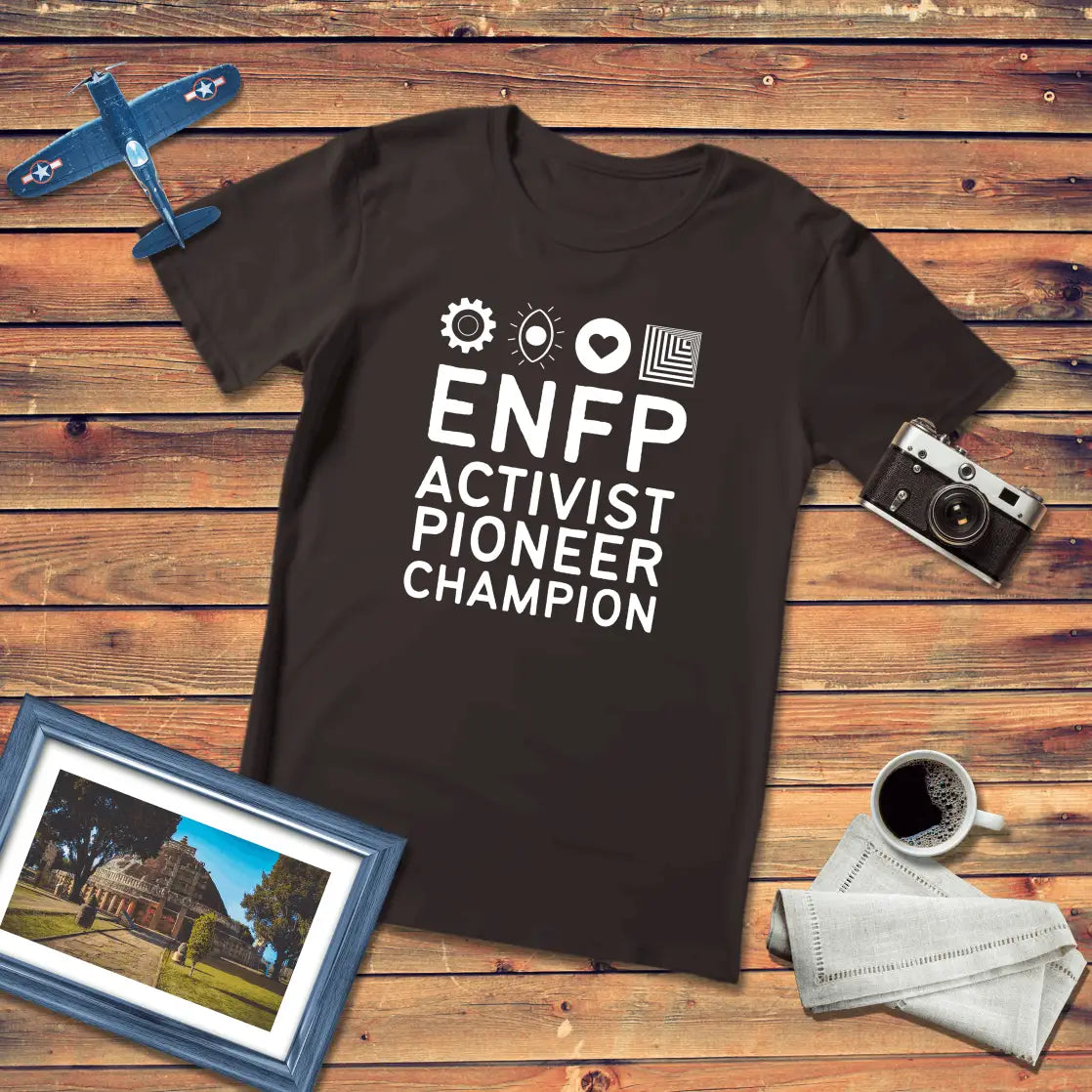 MBTI Personality – ENFP Premium Fit T-Shirt Dark Edition