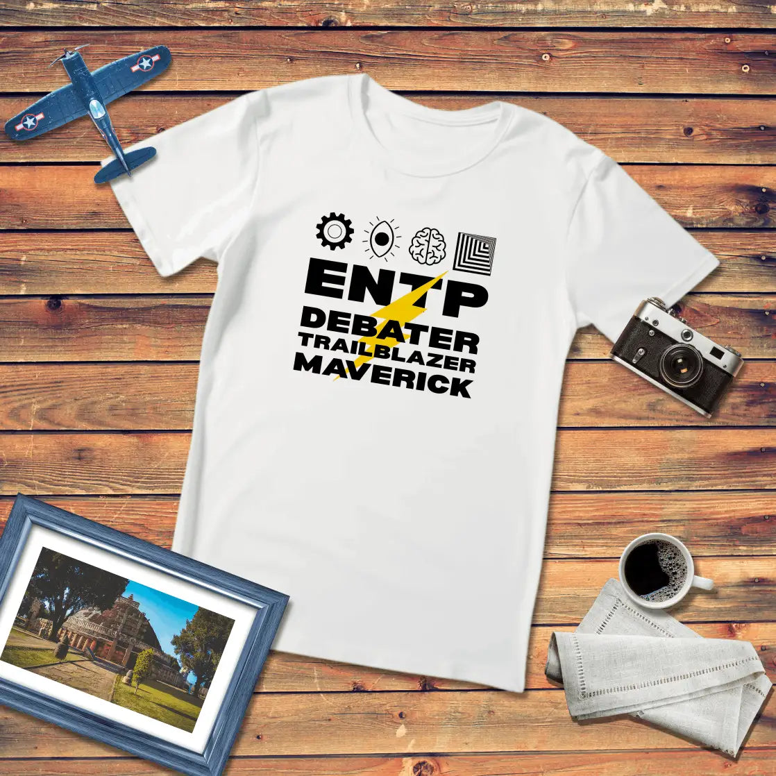 MBTI Personality – ENTP Premium Fit T-Shirt Light Edition