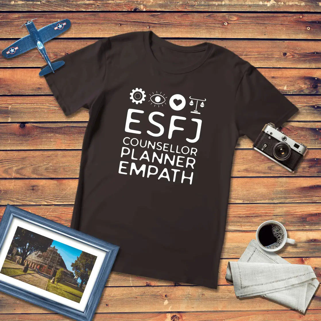 MBTI Personality – ESFJ Premium Fit T-Shirt Dark Edition