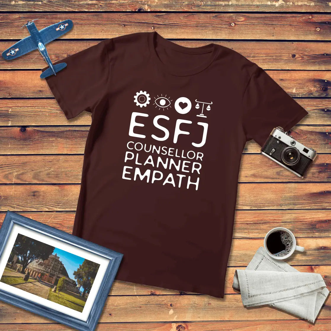 MBTI Personality – ESFJ Premium Fit T-Shirt Dark Edition