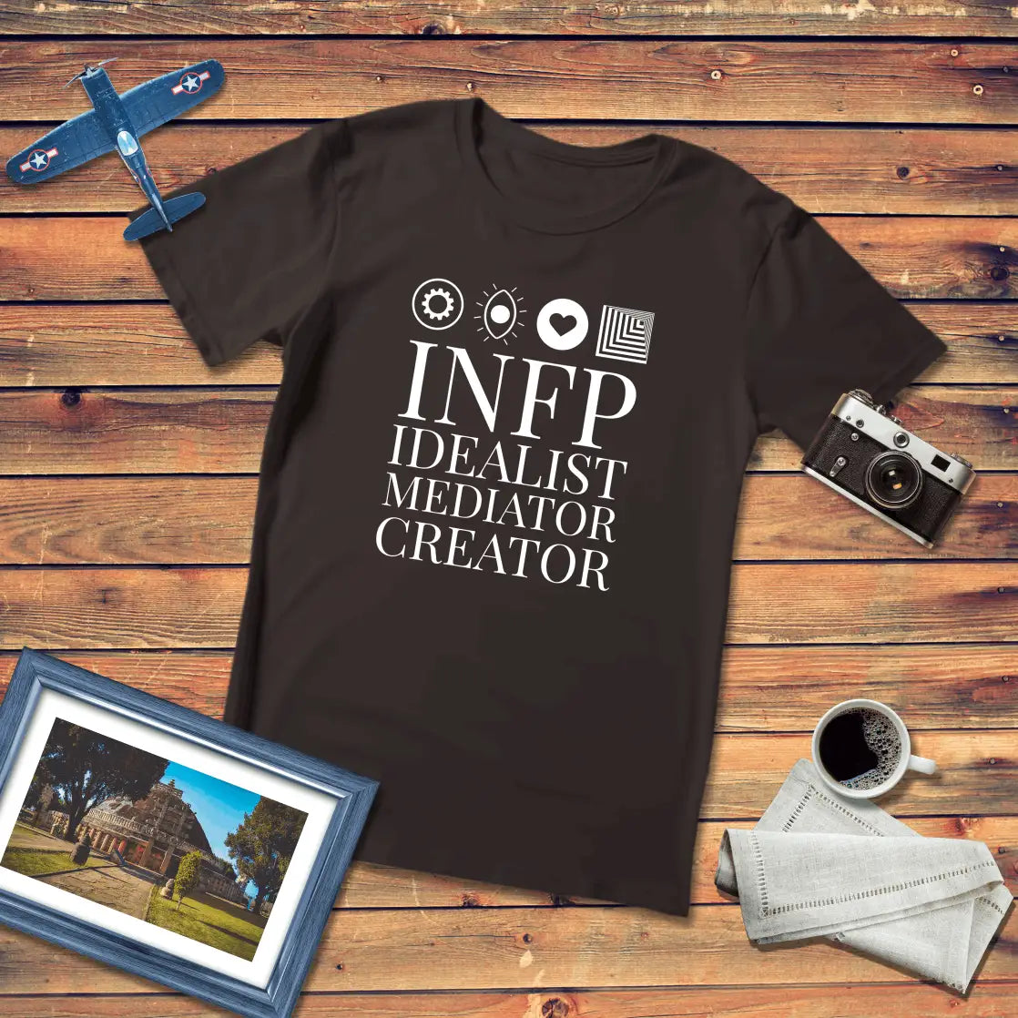 MBTI Personality – INFP Premium Fit T-Shirt Dark Edition