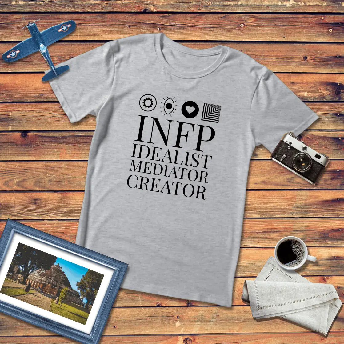 MBTI Personality – INFP Premium Fit T-Shirt Light Edition