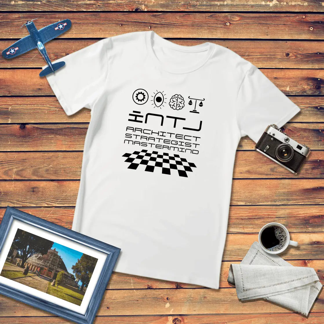 MBTI Personality – INTJ Premium Fit T-Shirt Light Edition