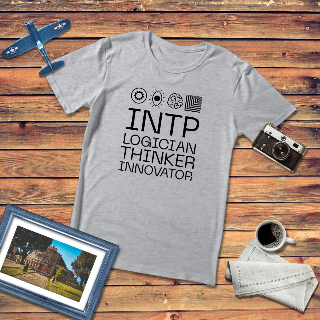 MBTI Personality – INTP Premium Fit T-Shirt Light Edition
