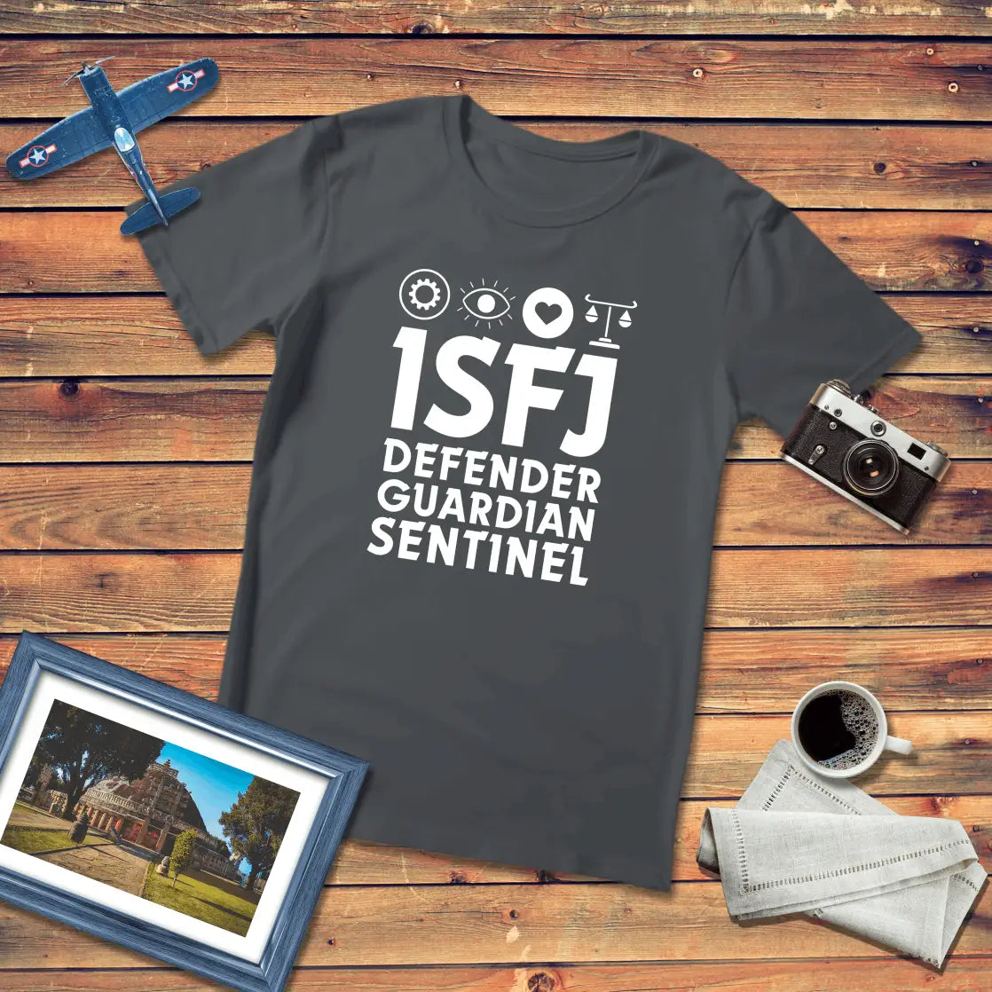 MBTI Personality – ISFJ Premium Fit T-Shirt Dark Edition
