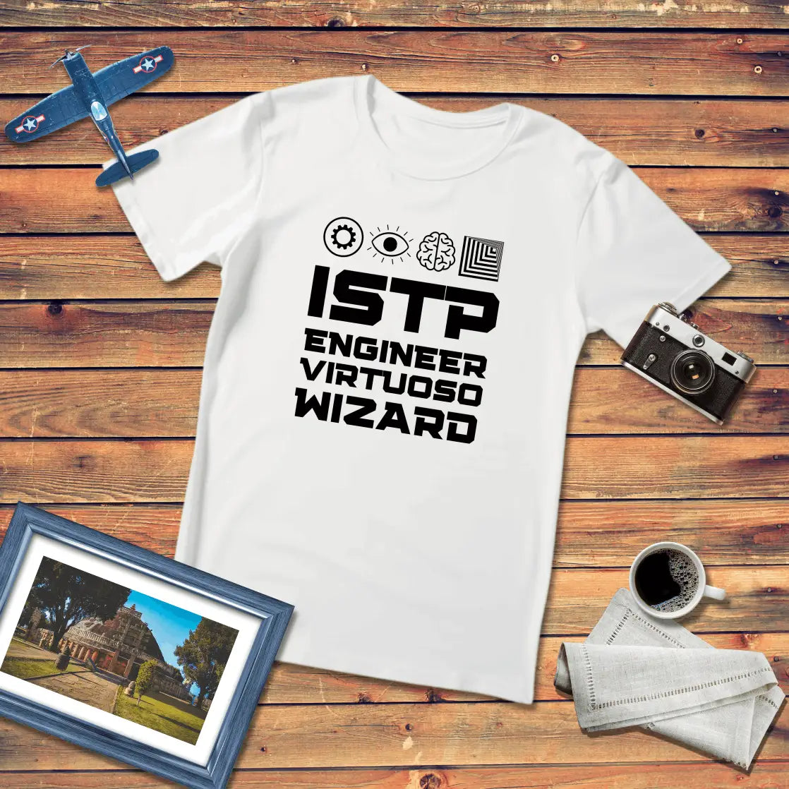MBTI Personality – ISTP Premium Fit T-Shirt Light Edition