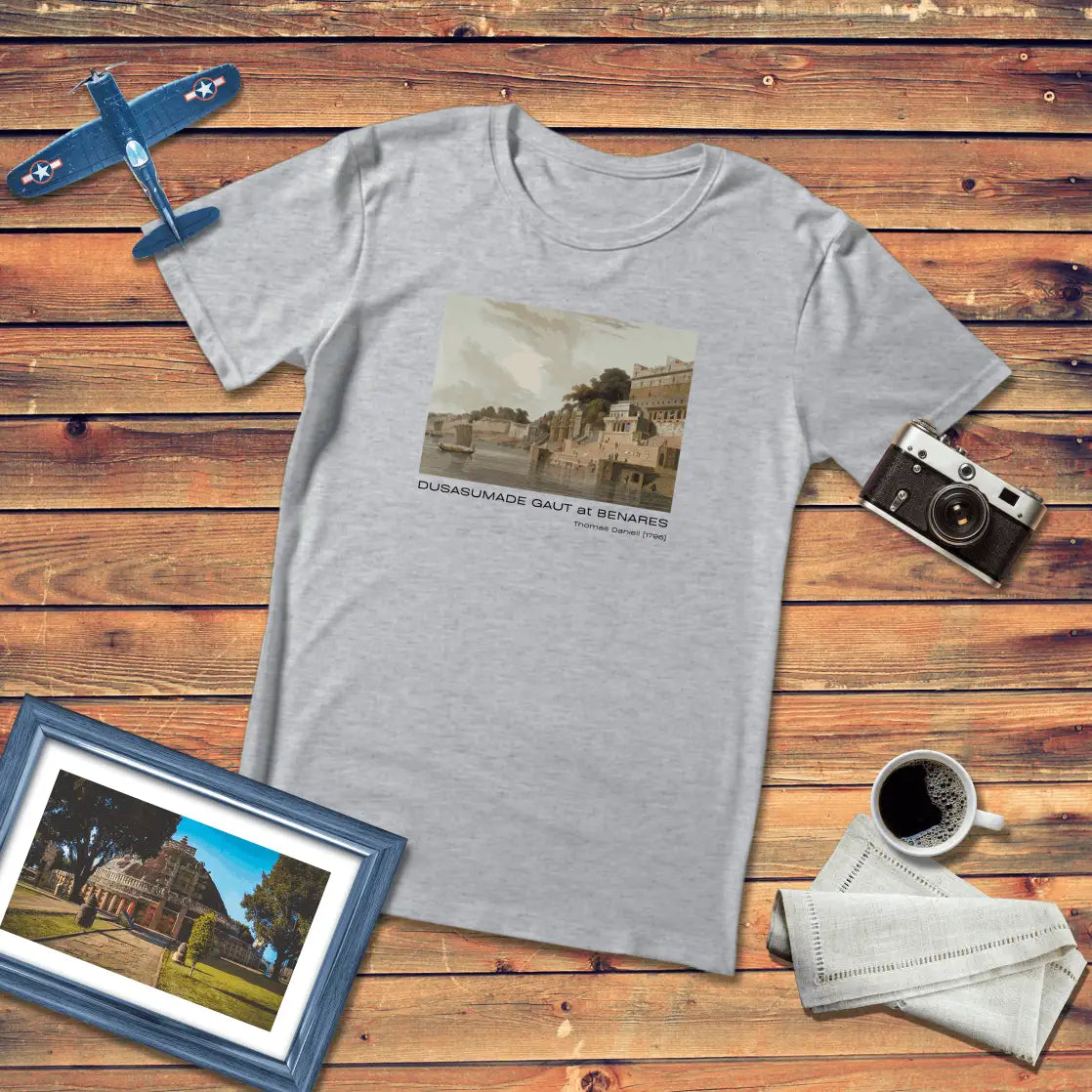 Dusasumade Gaut at Bernares Art T-Shirt Light Edition (Premium Fit)
